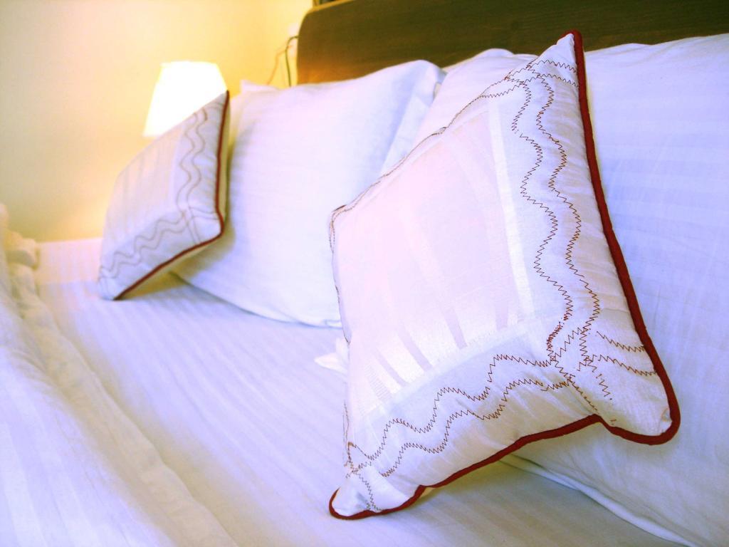 Srīnagar Ikraam Inn Bed & Breakfast מראה חיצוני תמונה